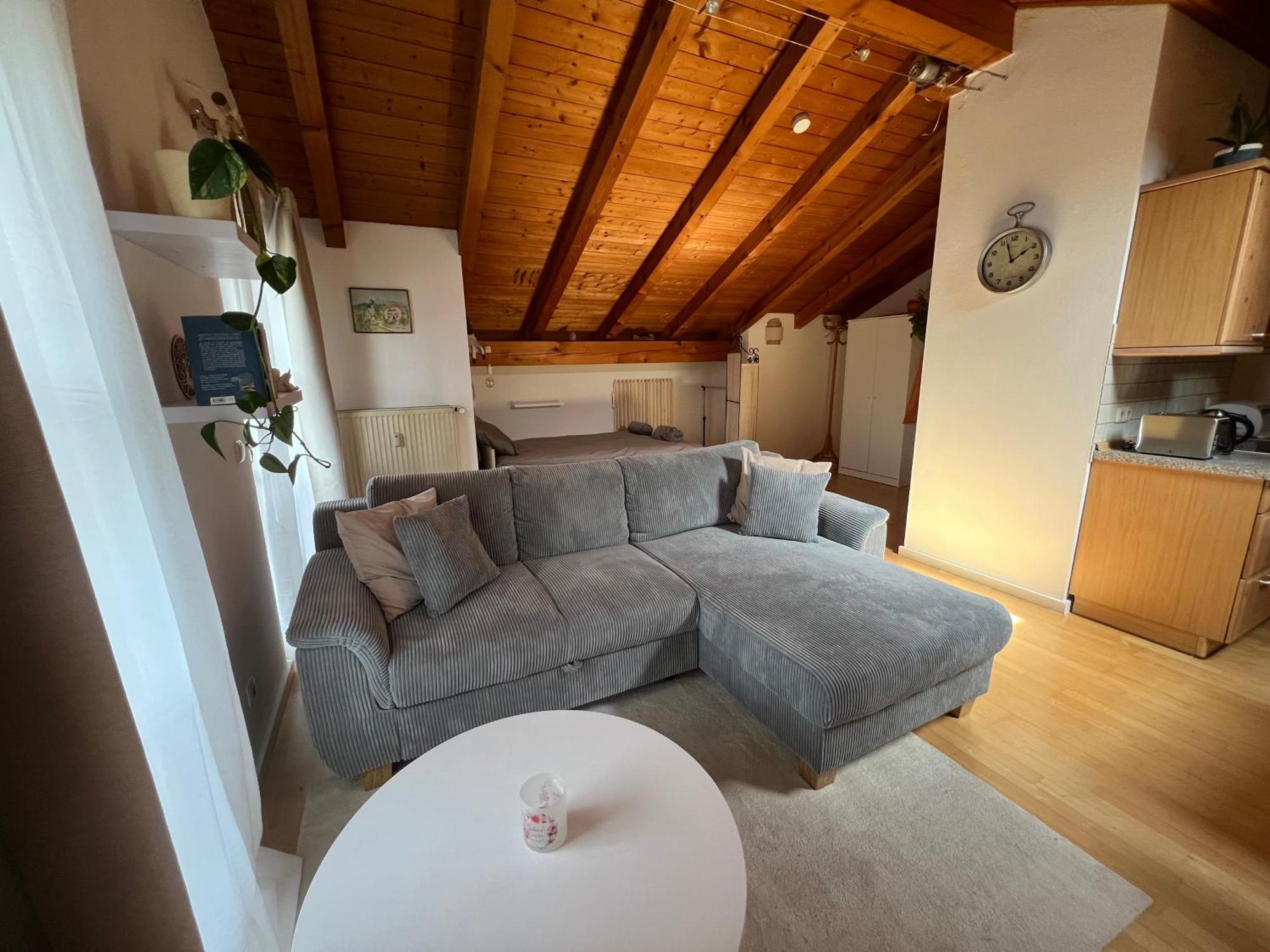 Gemuetliche Dachgeschosswohnung Mit Balkon Ainring Zewnętrze zdjęcie